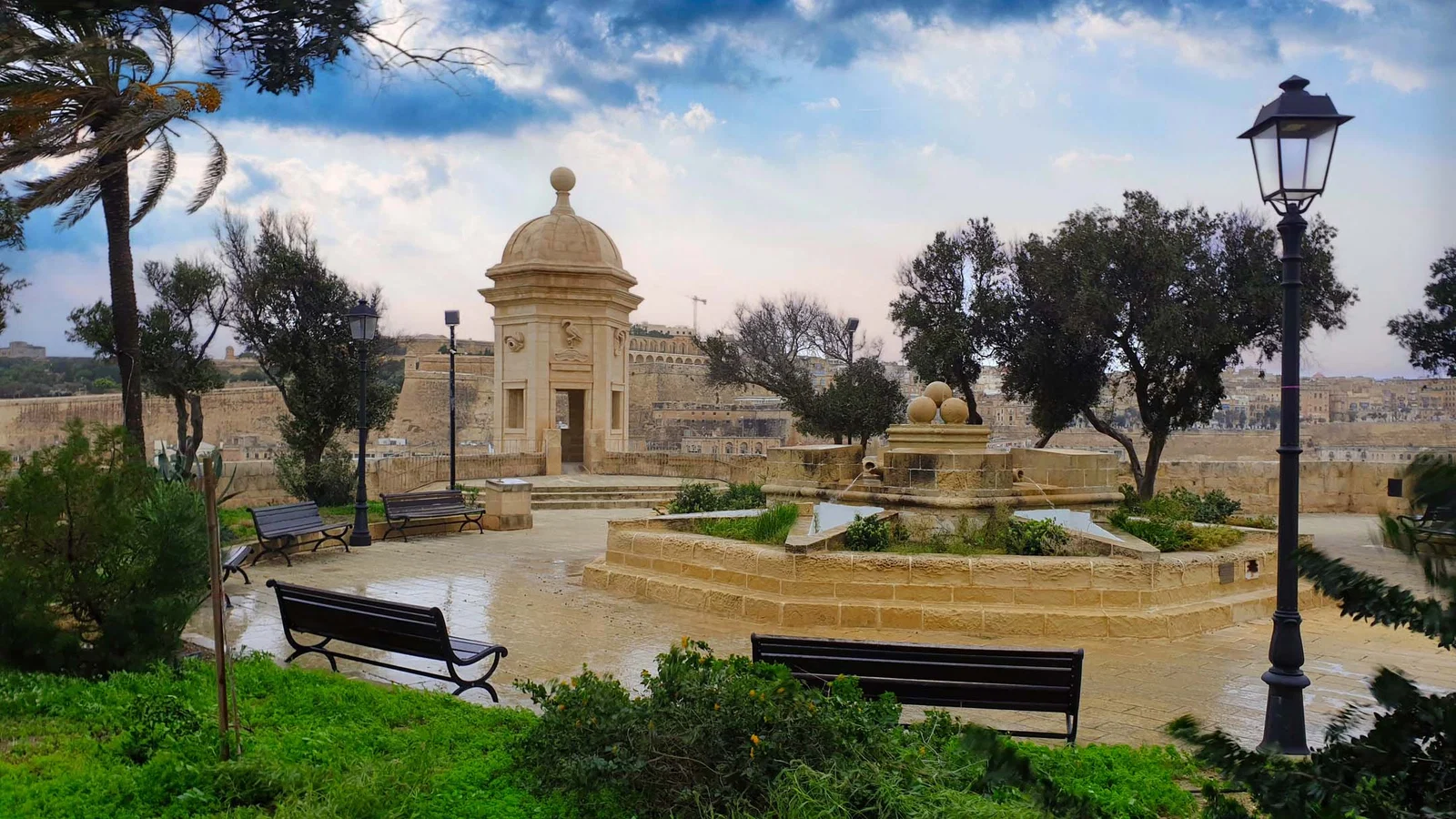Jardin de la Gardjola — La Valette